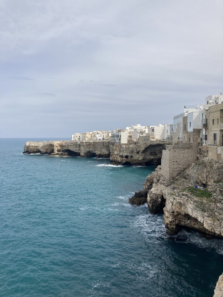 Pogliano a Mare dans les Pouilles en Italie