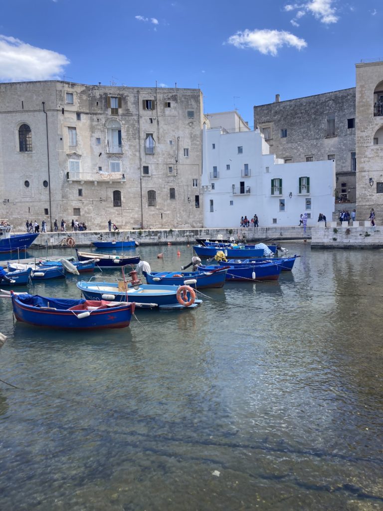 Port Monopoli Apulien Italien