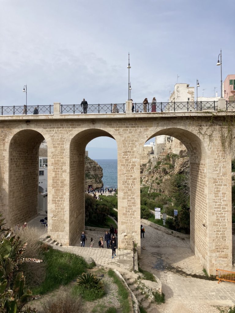 Praia Polignano em Égua